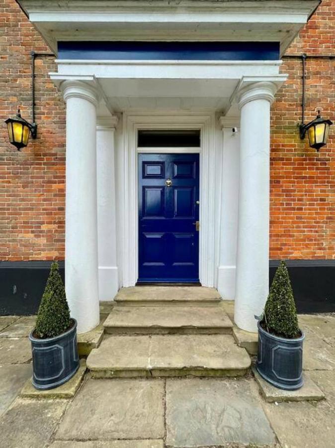 Lydney House Swaffham Sleeps 22 Villa Luaran gambar