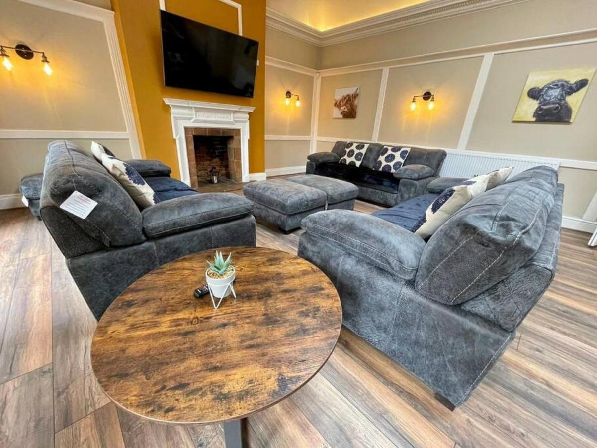Lydney House Swaffham Sleeps 22 Villa Luaran gambar